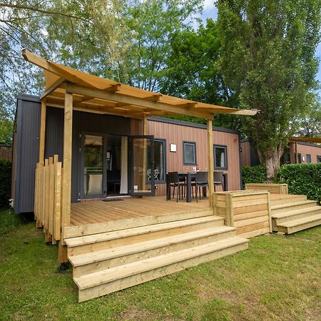 Camping Le Lac Des Sapins Cublize Exteriör bild
